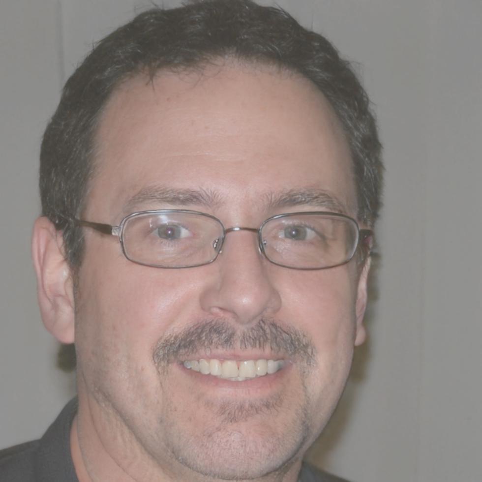 Carlos Mendoza, instructor experto en presupuesto base cero
